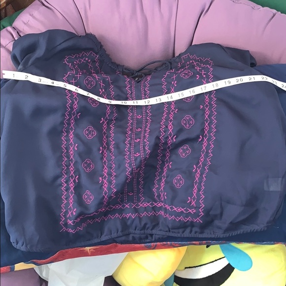 American Eagle Blouse - Picture 5 of 6